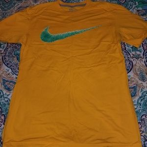 Nike shirt
